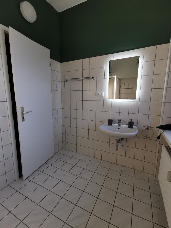 Suiteable Living Katlenburg, Studio Apartment Mit Netflix, Am Rande Des Harz ภายนอก รูปภาพ